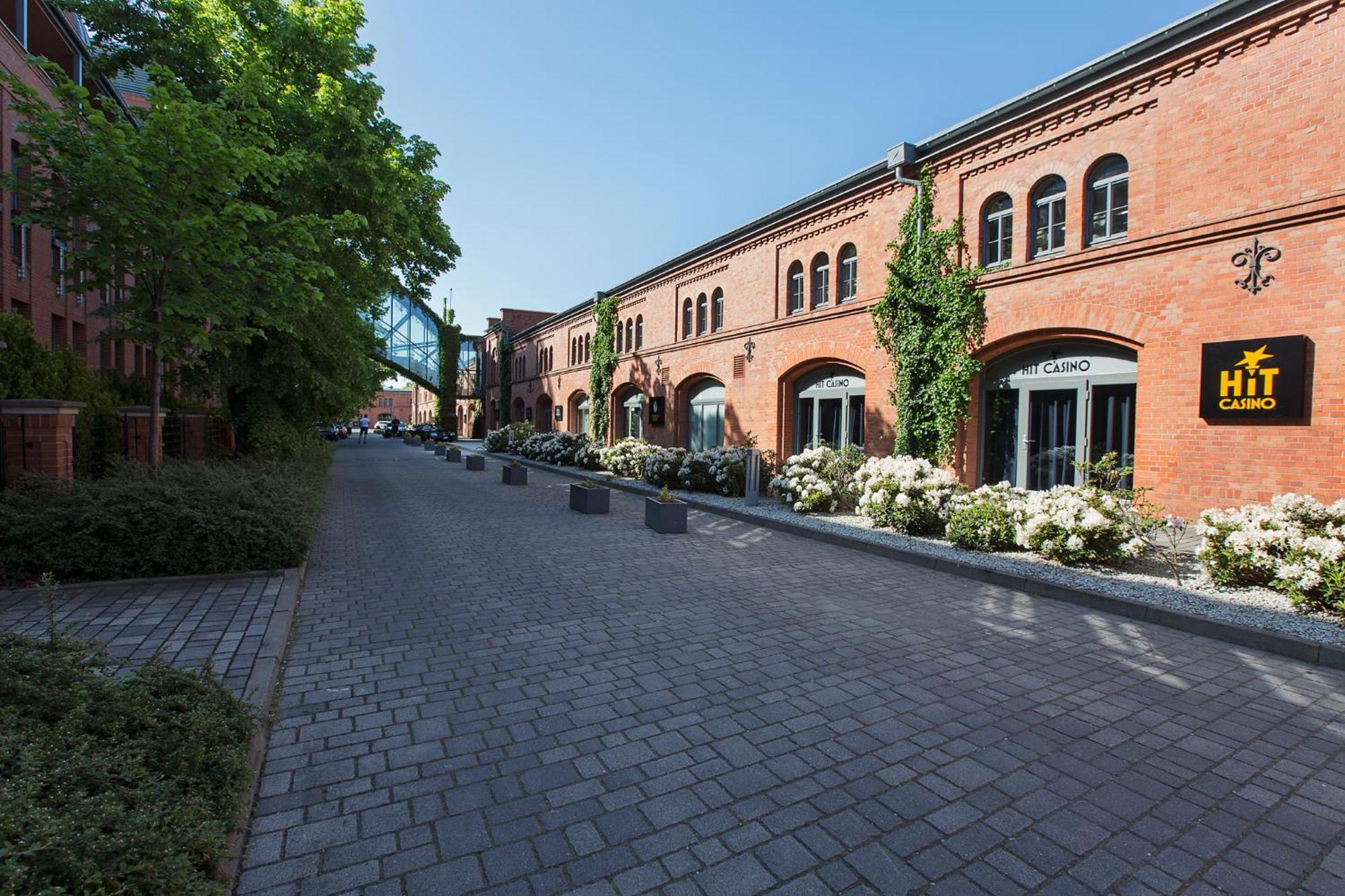 Apartament Ulanski - City Park Poznan Exterior photo
